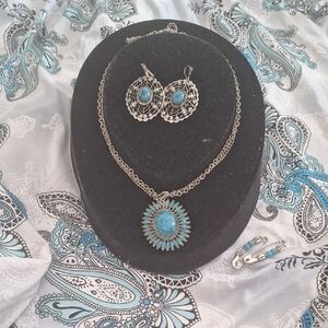 Celebrity NY & artisan Southwestern Style Necklace & Earrings Bundle